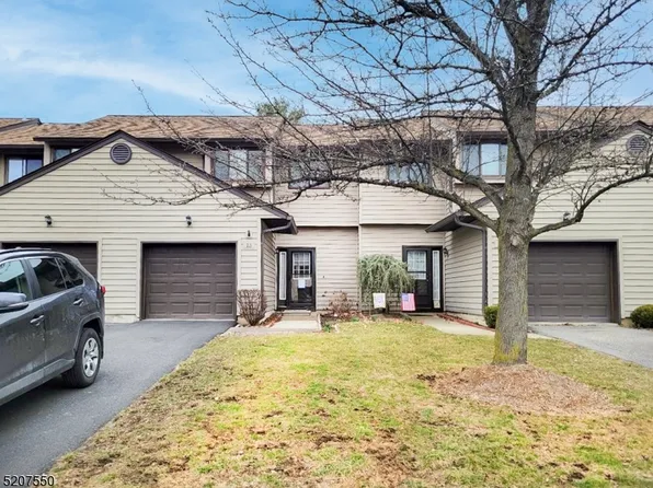 13 Sparrow Cir, Hampton Twp., NJ 07860