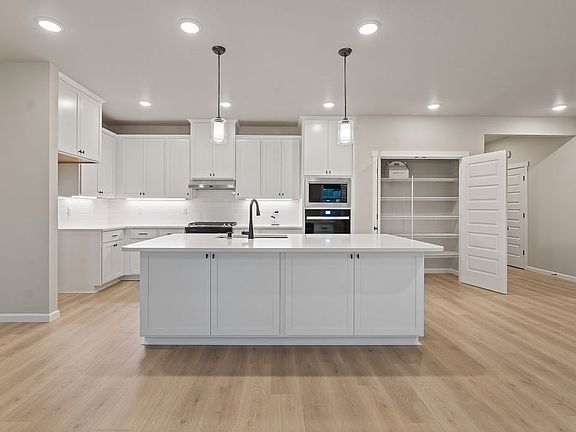643 Purcell AVE by Aho Construction