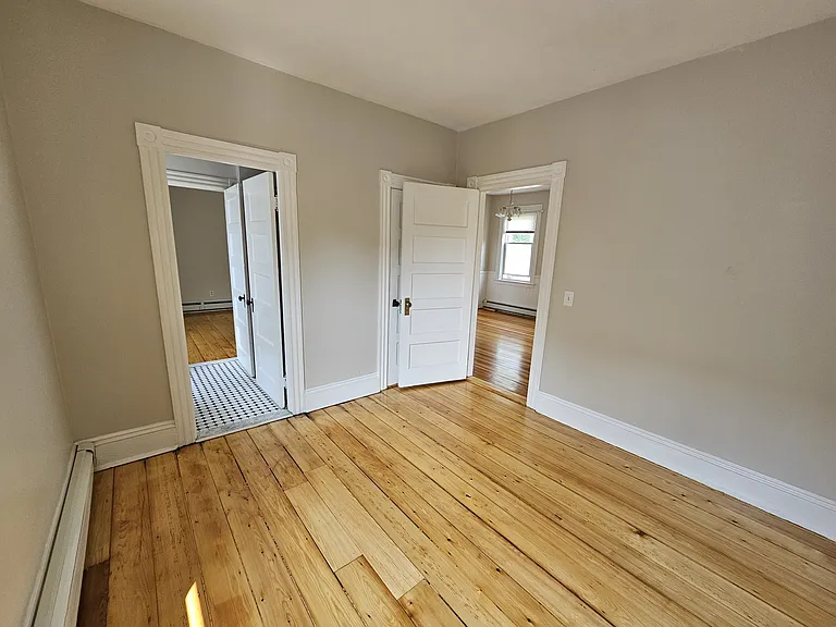 94 10th St #2 — Photo 21