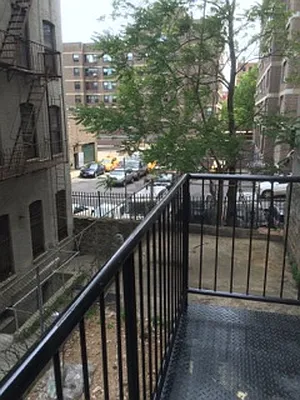 Rented by New Holland Residences | media 28