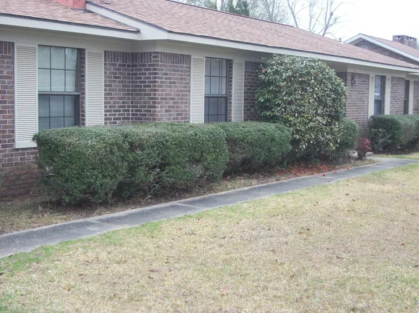 607 E Verbena Ave, Foley, AL 36535