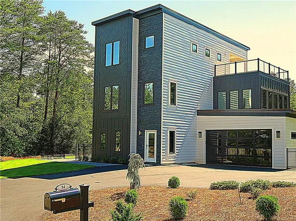 84 Schwarzwald Strasse, Helen, GA 30545