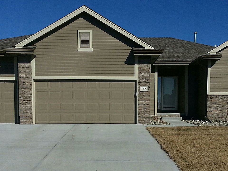 1st image of 21334 Castlerock Ln