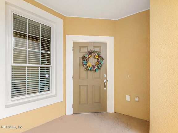 3rd image of 6641 SHADED ROCK Court #22I