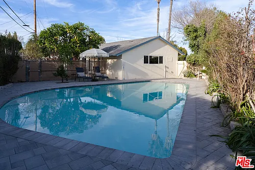 22736 Cantlay St Photo 1