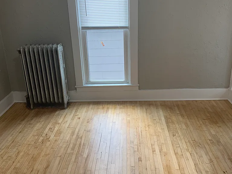 516 N Broad St #2 — Photo 4