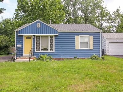 2337 Greenvale Rd, Cleveland, OH, 44121