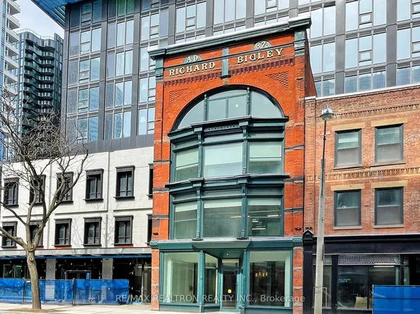 100 Queen St E, Toronto, ON