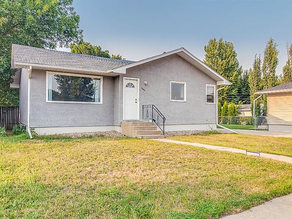 3rd image of 2666 S Burton Pl SE