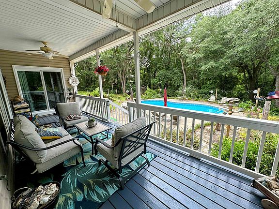 4th image of 6393 Belgrand Dr