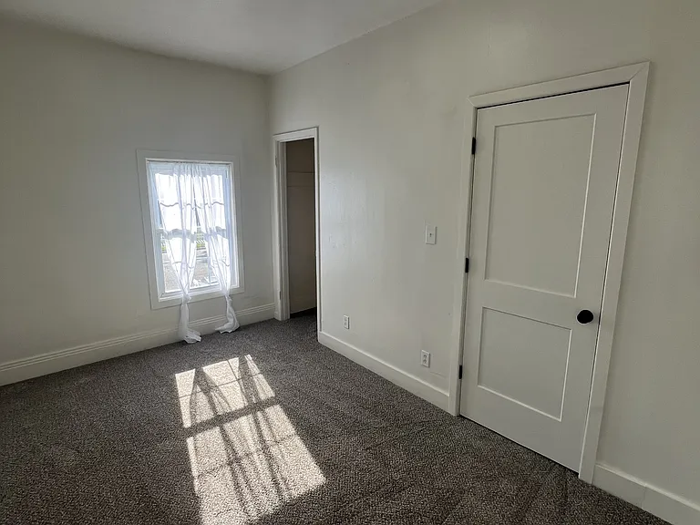 117-119 Neal Ave #1 — Photo 13