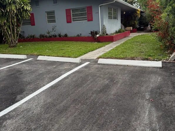 1518 Grant St, Hollywood, FL