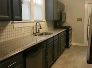 425 London St, Portsmouth, VA 23704