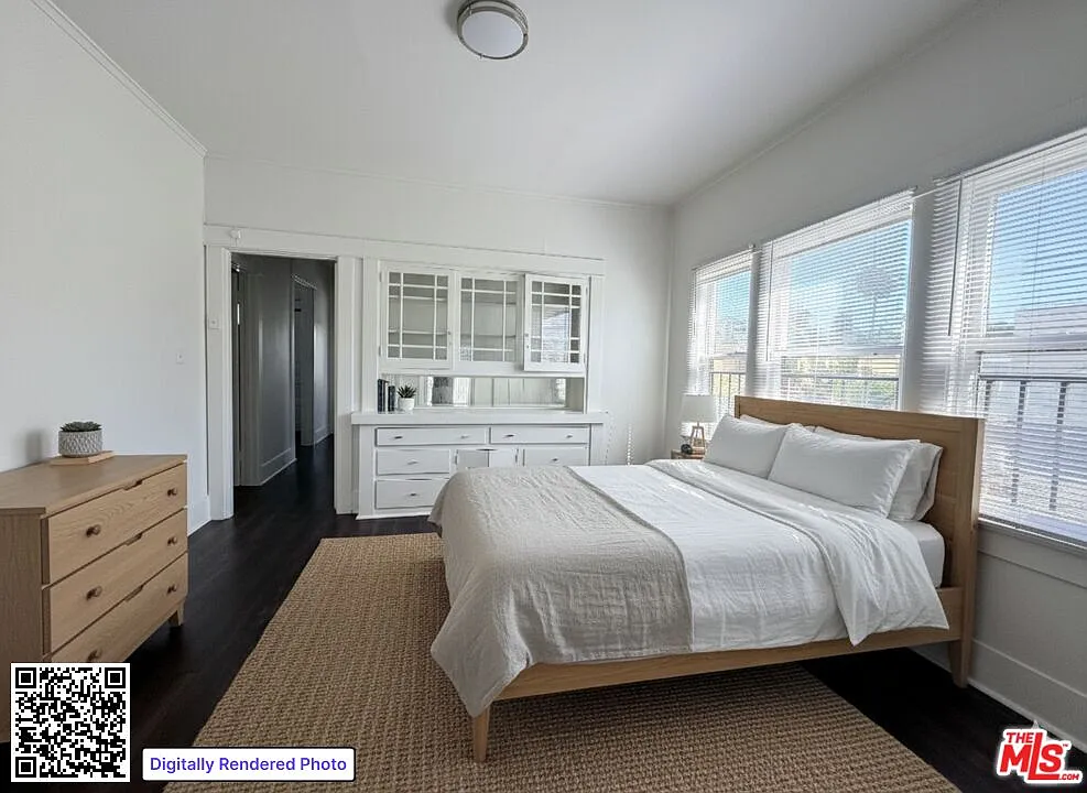 2 bed, 2.0 bath, 900 sqft, $2,150 — Photo 3