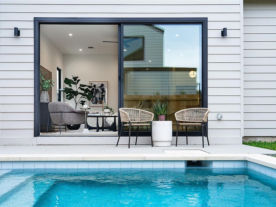 1st image of 1216 Arcadia Ave #1