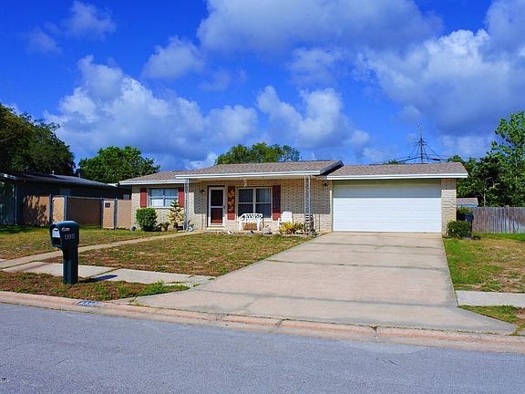 2nd image of 4330 Carlysle Ave
