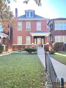 4454 Holly Ave, Saint Louis, MO, 63115