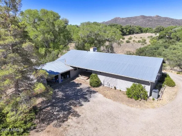 12850 W COTTONWOOD Lane, Skull Valley, AZ 86338
