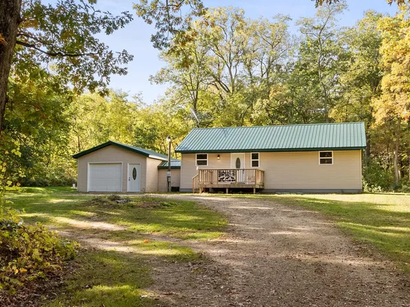 W2069 16th Rd, Montello, WI 53949