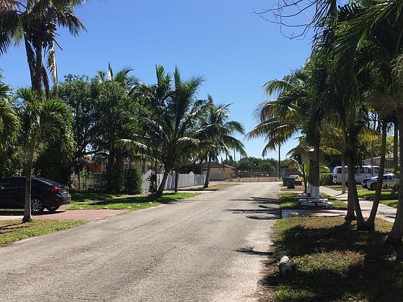5th image of 1331 NW 132nd Ter