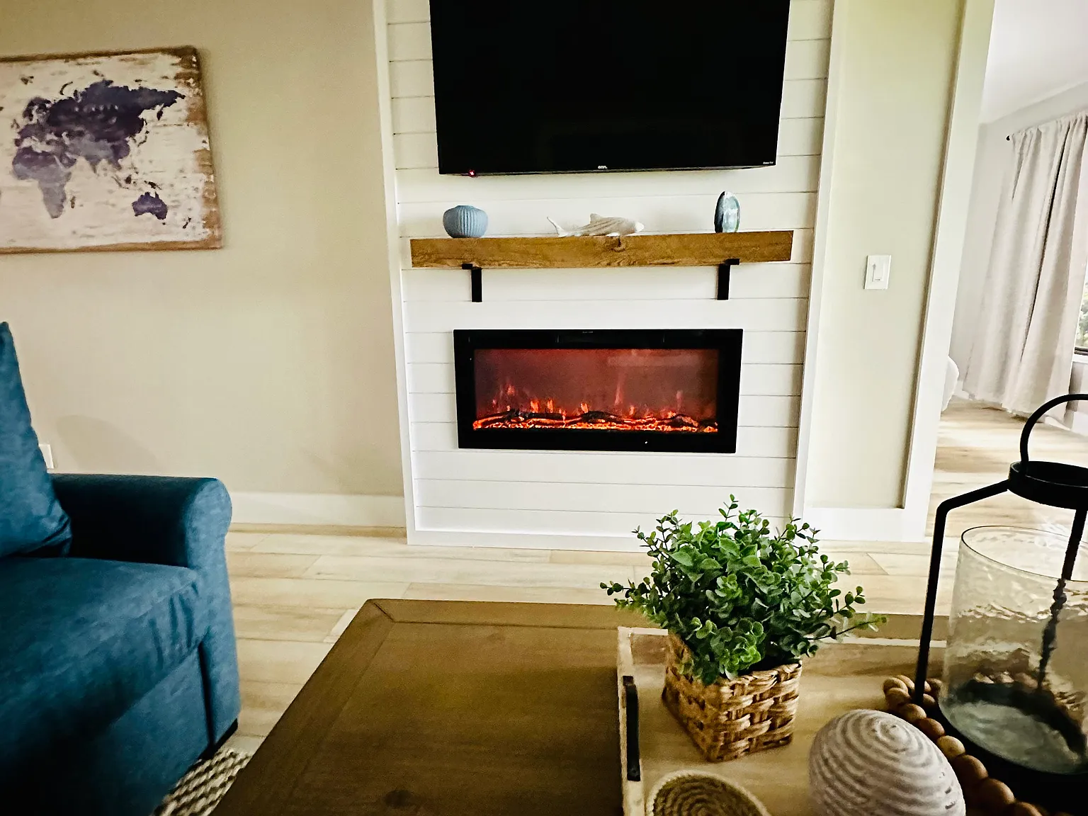 2 bed, 915 sqft, $4,000 — Photo 4