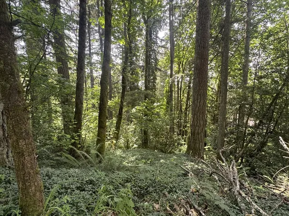 1278 SW 27th Ct, Gresham, OR 97080