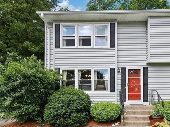 48 Intervale Ave #1, Attleboro, MA 02703
