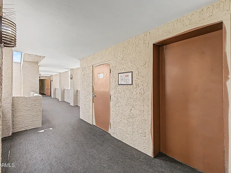 540 N May St #3113 — Photo 18
