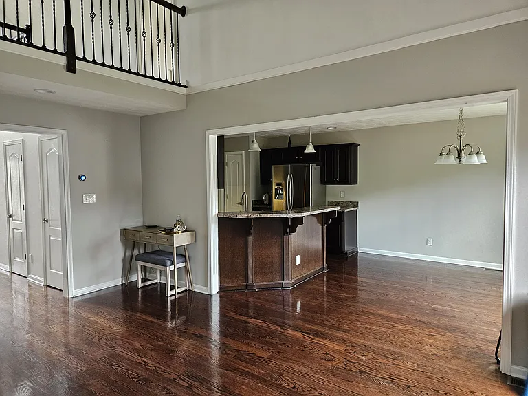 12315 Amber Woods Ct — Photo 6