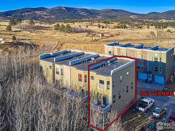 2nd image of 901 N Vernon Dr