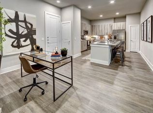 1902 Airport Commerce Dr, Austin, TX 78741