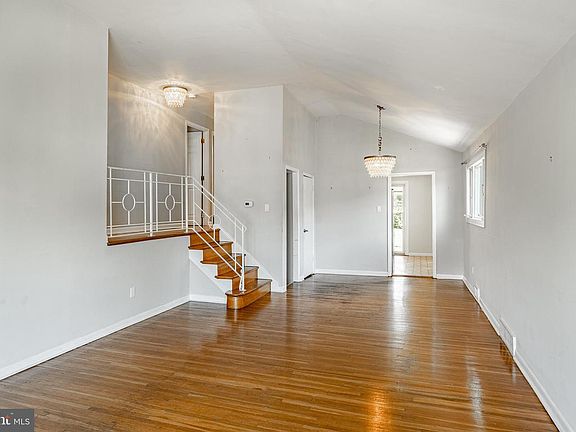 4th image of 147 Wyndmoor Rd