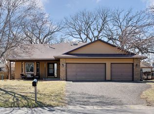 10941 Rhode Island Cir N, Champlin, MN 55316