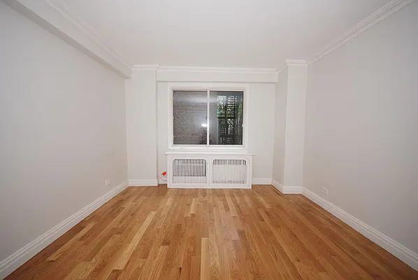 Rented by Stonehenge NYC LLC | media 12