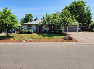 745 Louis St, Eugene, OR 97402