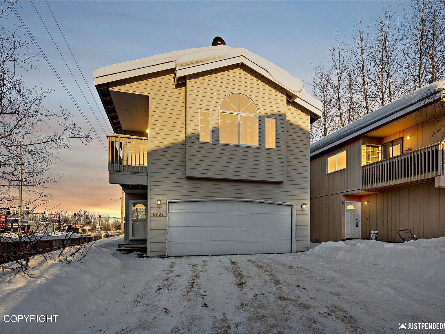 6901 Creekview Loop Anchorage AK 99507 Zillow