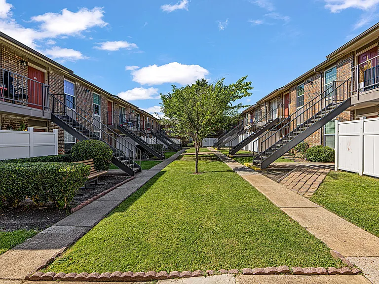 Lakeside Village - Wylie - 001