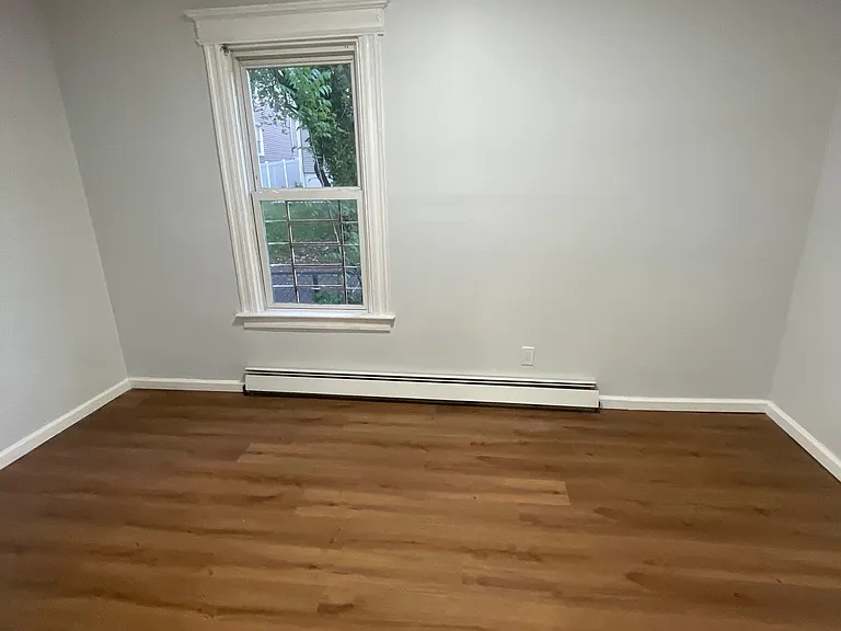 10 Rodwell Ave #1F — Photo 6