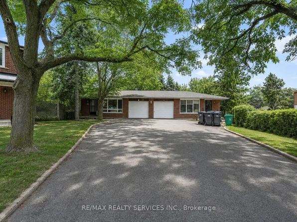 70 Montjoy Cres, Brampton, ON L6S 3E7
