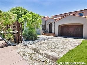 2nd image of 2655 Pine Tree Dr