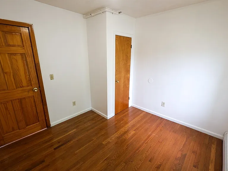 61 Saint James St #5 — Photo 10