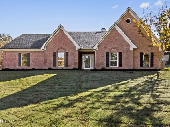 8785 Robertson Ln N, Olive Branch, MS 38654