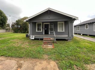 2781 Sabine Pass Ave, Beaumont, TX 77701