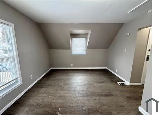 97 Fairgrove St #2 — Photo 6