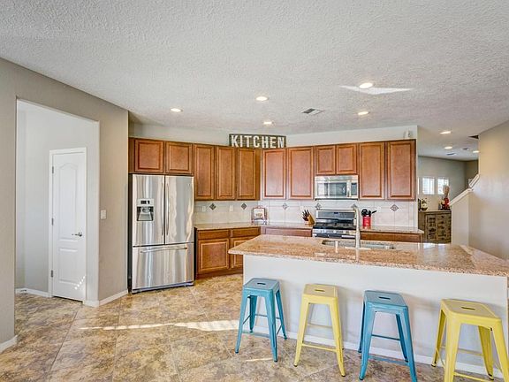 114 Las Medanales ct 888