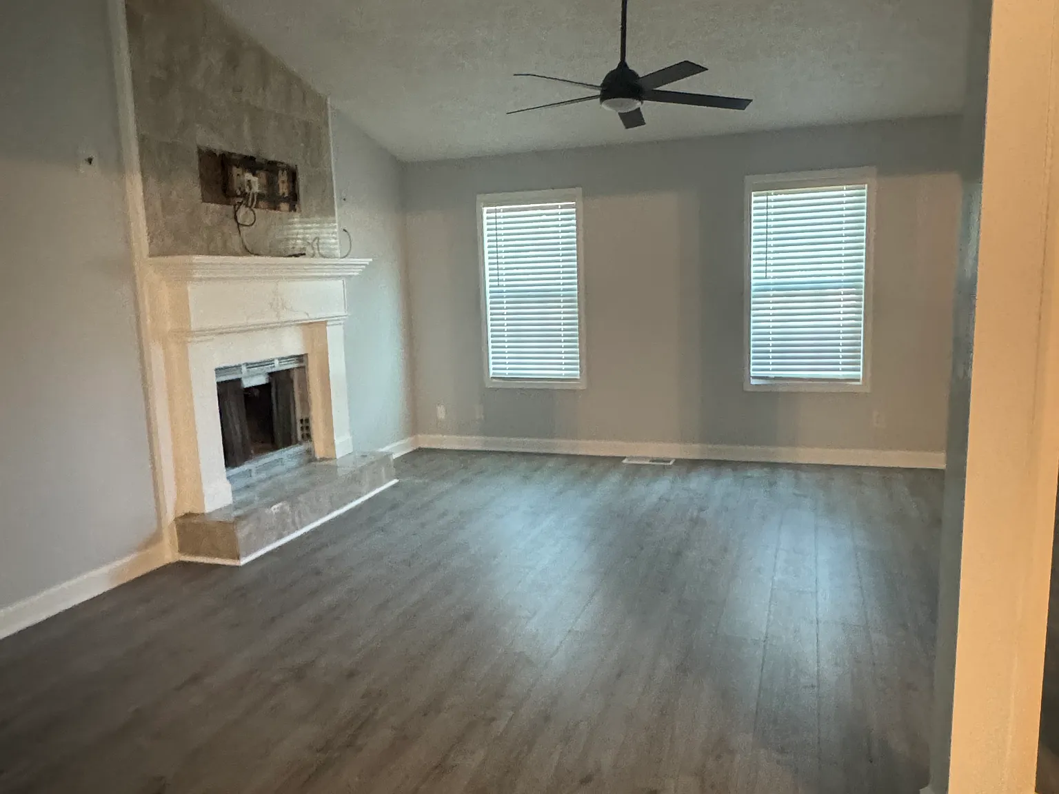 4 bed, 1928 sqft, $2,500 — Photo 4