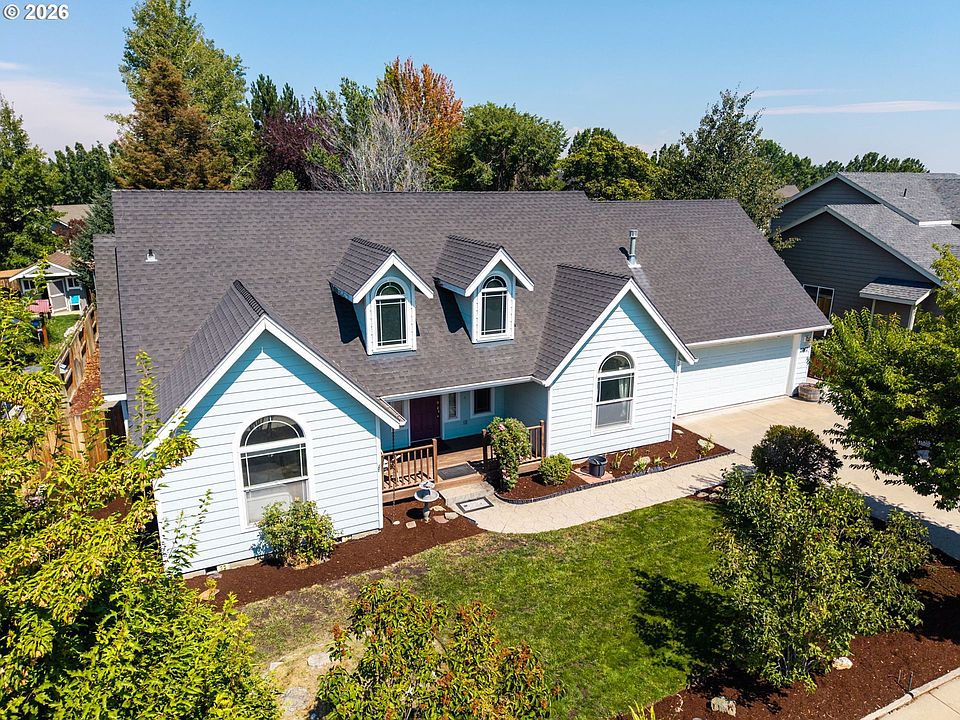 1st image of 2067 NW Poplar Pl