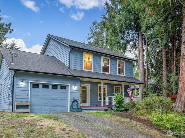 7591 NE Beachwood Avenue, Poulsbo, WA 98370