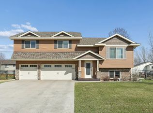 37915 Gerald Ave, North Branch, MN 55056
