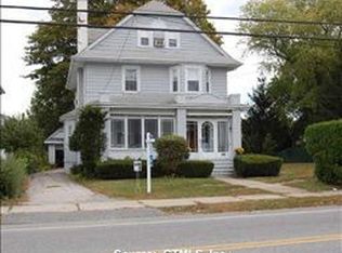 548 Ocean Ave, New London, CT 06320